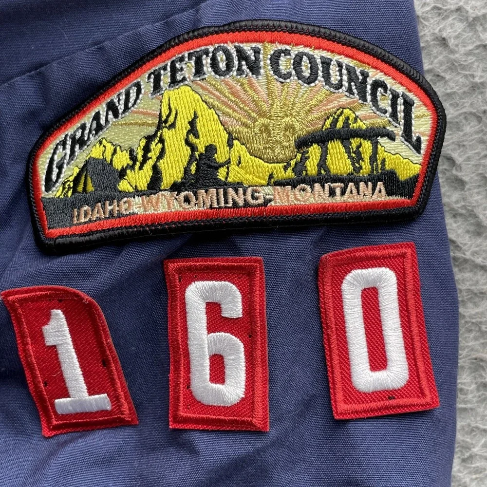 VTG Boy Scouts of America Shirt Youth Small BSA Patches Embroidered USA Uniform